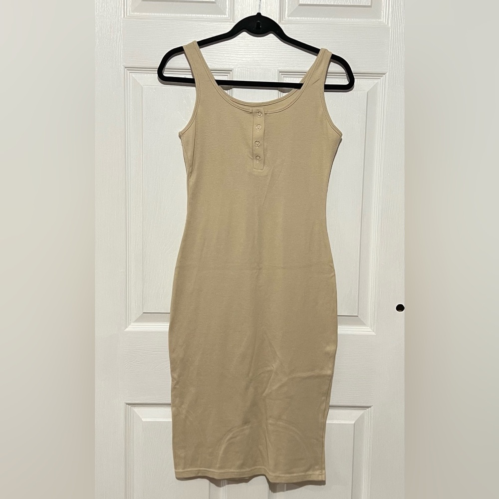 💗 SHEIN - Women Elegant Tan Sleeveless‎ Bodycon Dress
